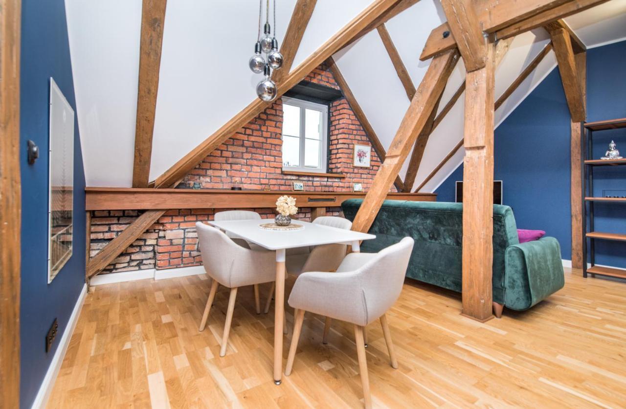 Uroczy Apartament Gliwice Exteriör bild
